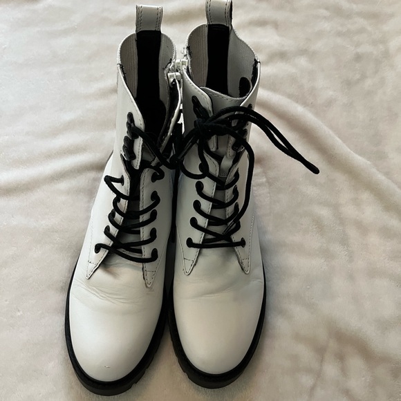White Steve Madden Boots - Picture 2 of 6